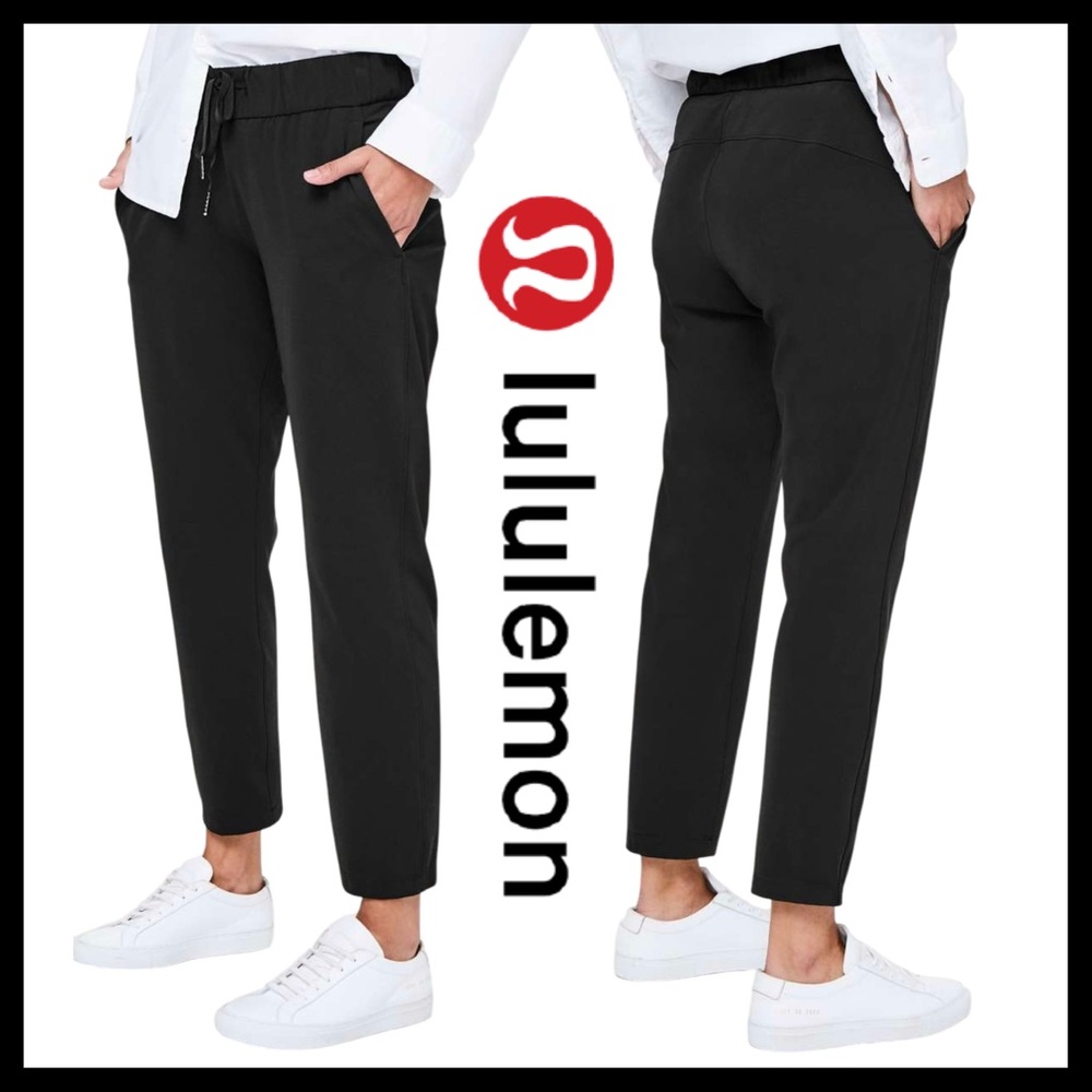 Lululemon On The Fly Pant *28"
Black Size (2) Like NEW